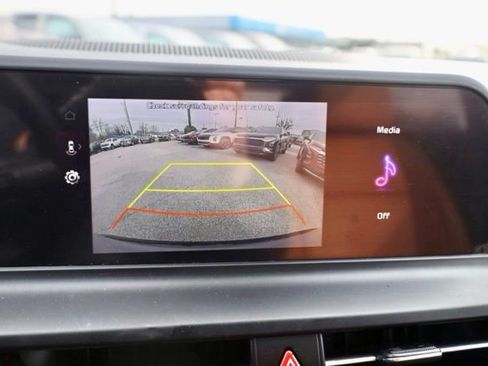 Certified 2024 Kia Seltos SX w/ SX Sunroof Package image 6