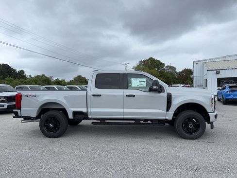 New 2026 Ford F250 XL w/ STX Appearance Package image 4