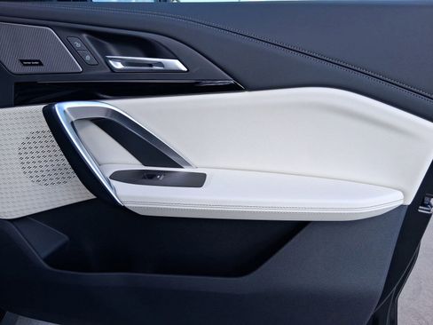 Used 2026 BMW X1 xDrive28i w/ Convenience Package image 30