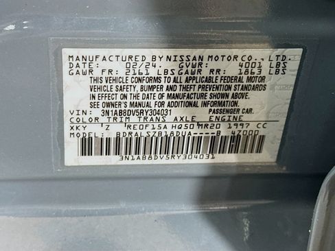 Certified 2024 Nissan Sentra SR w/ SR Premium Package FWD image 37