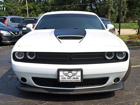 Used 2021 Dodge Challenger R/T RWD image 9