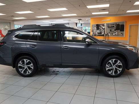 Used 2022 Subaru Outback Touring XT w/ Popular Package #2 AWD/4WD image 16
