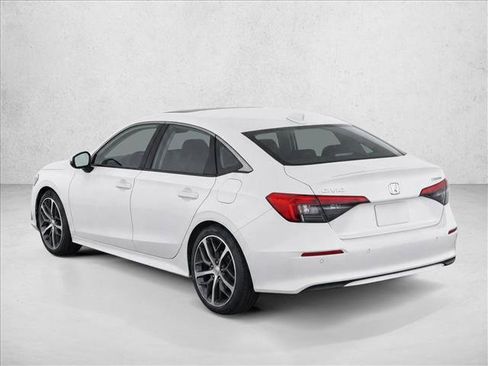 Certified 2024 Honda Civic Touring image 5