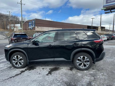 Used 2021 Nissan Rogue SV image 8