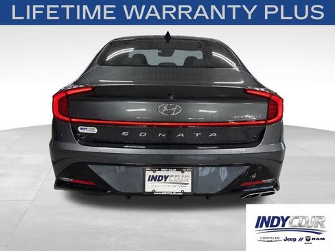 Used 2022 Hyundai Sonata Limited FWD image 5