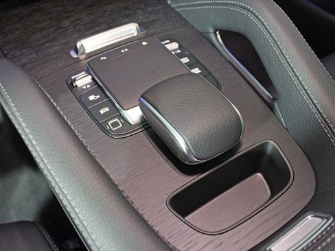 Certified 2026 Mercedes-Benz GLE 450 4MATIC image 26