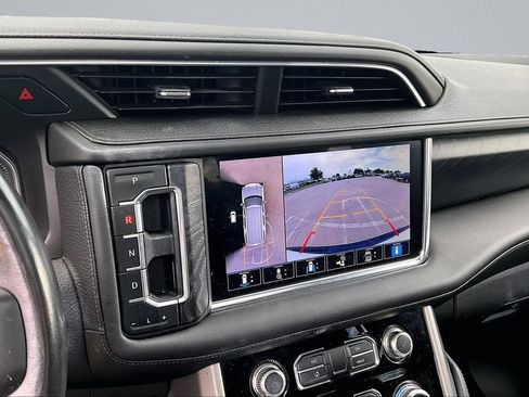 Used 2021 GMC Yukon Denali w/ Denali Premium Package AWD/4WD image 20