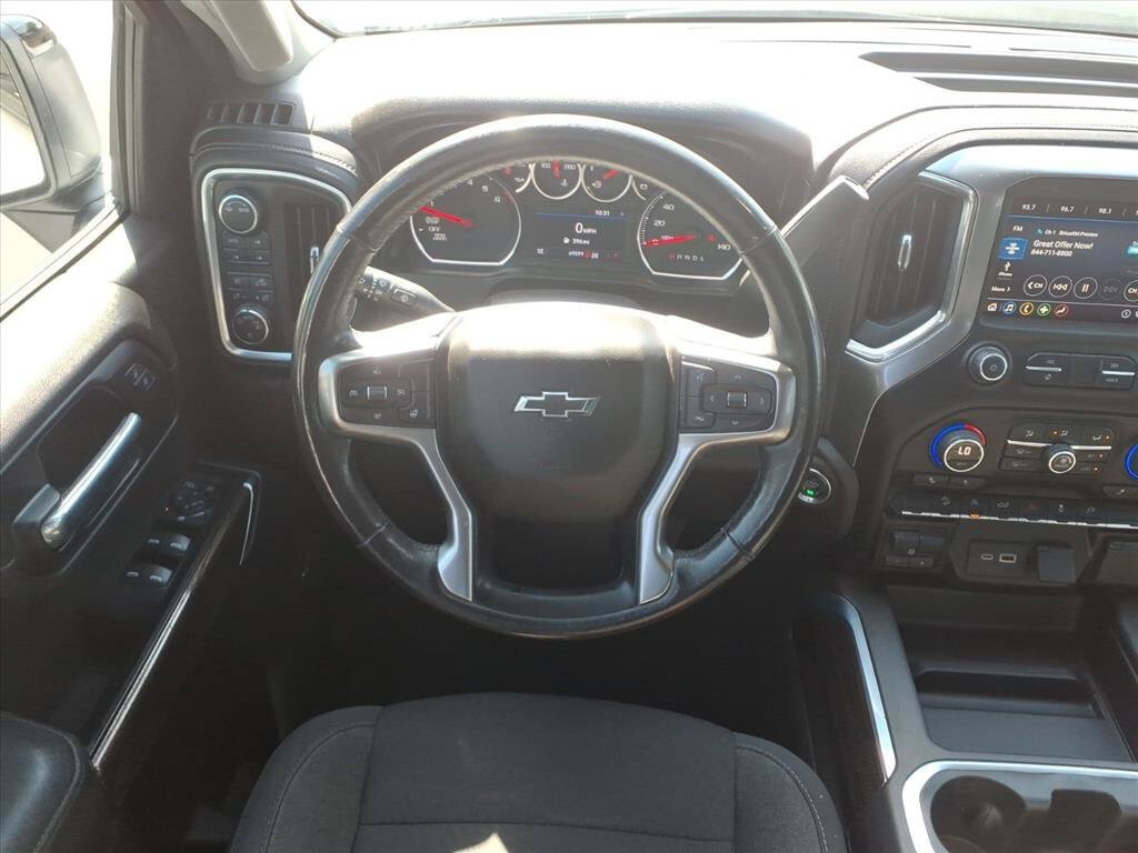 Used 2020 Chevrolet Silverado 1500 RST AWD/4WD image 30