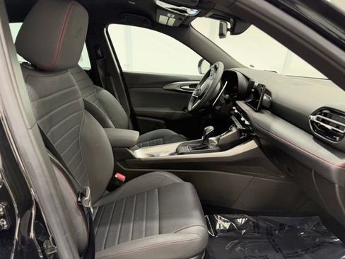 Used 2024 Dodge Hornet R/T image 17