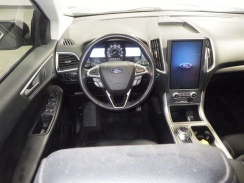 Used 2023 Ford Edge SEL w/ Convenience Package AWD/4WD image 9
