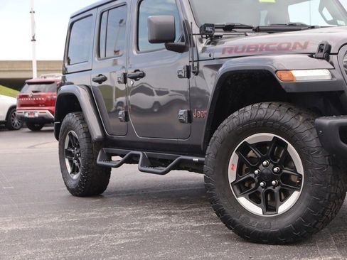 Used 2018 Jeep Wrangler Unlimited Rubicon AWD/4WD image 3