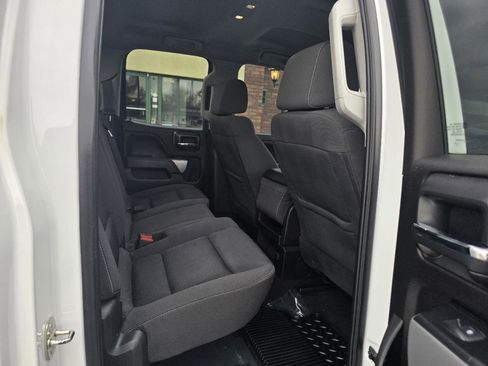 Used 2019 Chevrolet Silverado 1500 LT w/ All Star Edition image 14