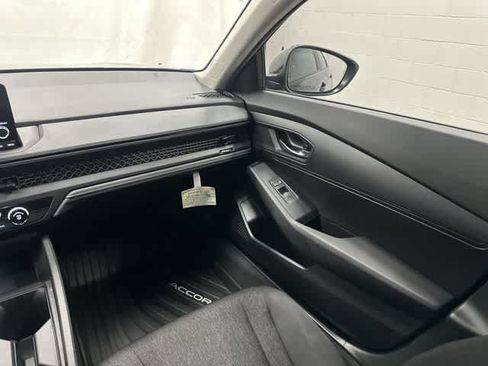 Used 2025 Honda Accord LX image 13