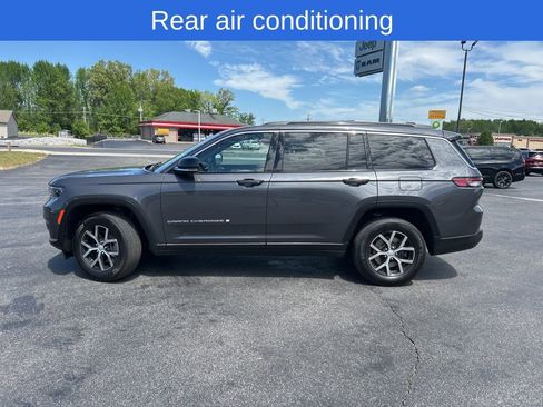 Used 2025 Jeep Grand Cherokee L Limited AWD/4WD image 7