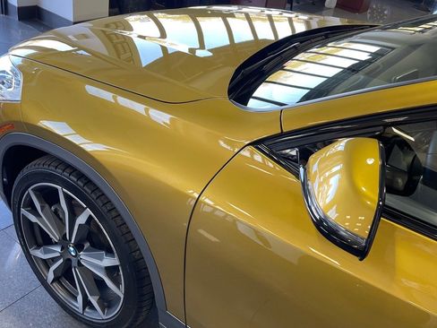 Used 2018 BMW X2 sDrive28i w/ M SportX Package image 12