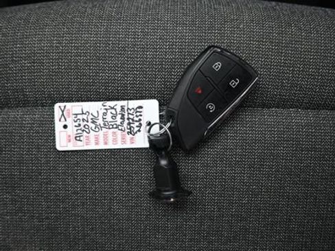 Used 2025 GMC Terrain Elevation image 10