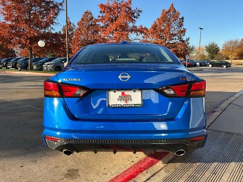 Used 2025 Nissan Altima 2.5 SR image 7