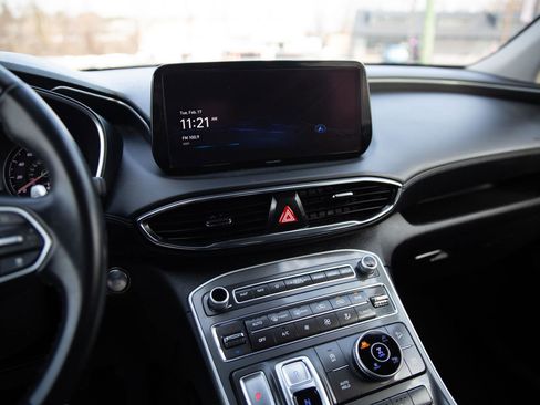 Used 2023 Hyundai Santa Fe SEL image 14