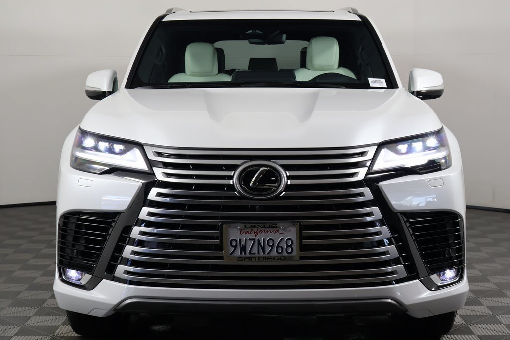 Certified 2026 Lexus LX 600 4WD w/ Luxury Package image 2