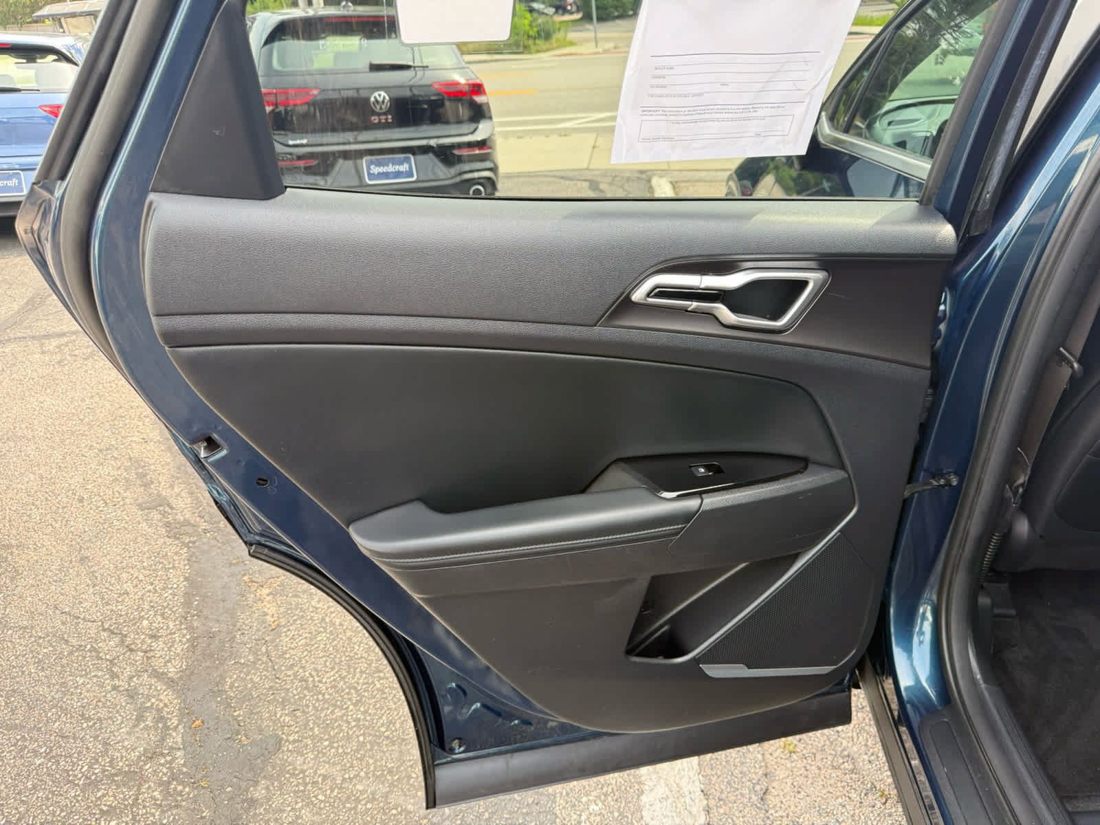 Used 2025 Kia Sportage EX w/ EX Premium Package AWD/4WD image 16