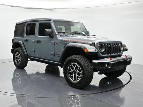 New 2026 Jeep Wrangler Unlimited Rubicon image 3