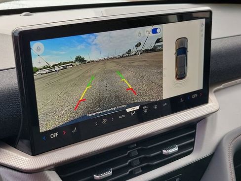 New 2026 Ford Explorer Active image 14