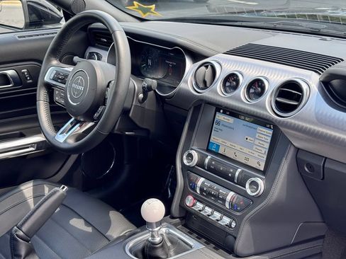 Used 2019 Ford Mustang Bullitt RWD image 6