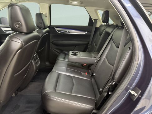 Used 2019 Cadillac XT5 Premium Luxury w/ Driver Assist Package AWD/4WD image 13