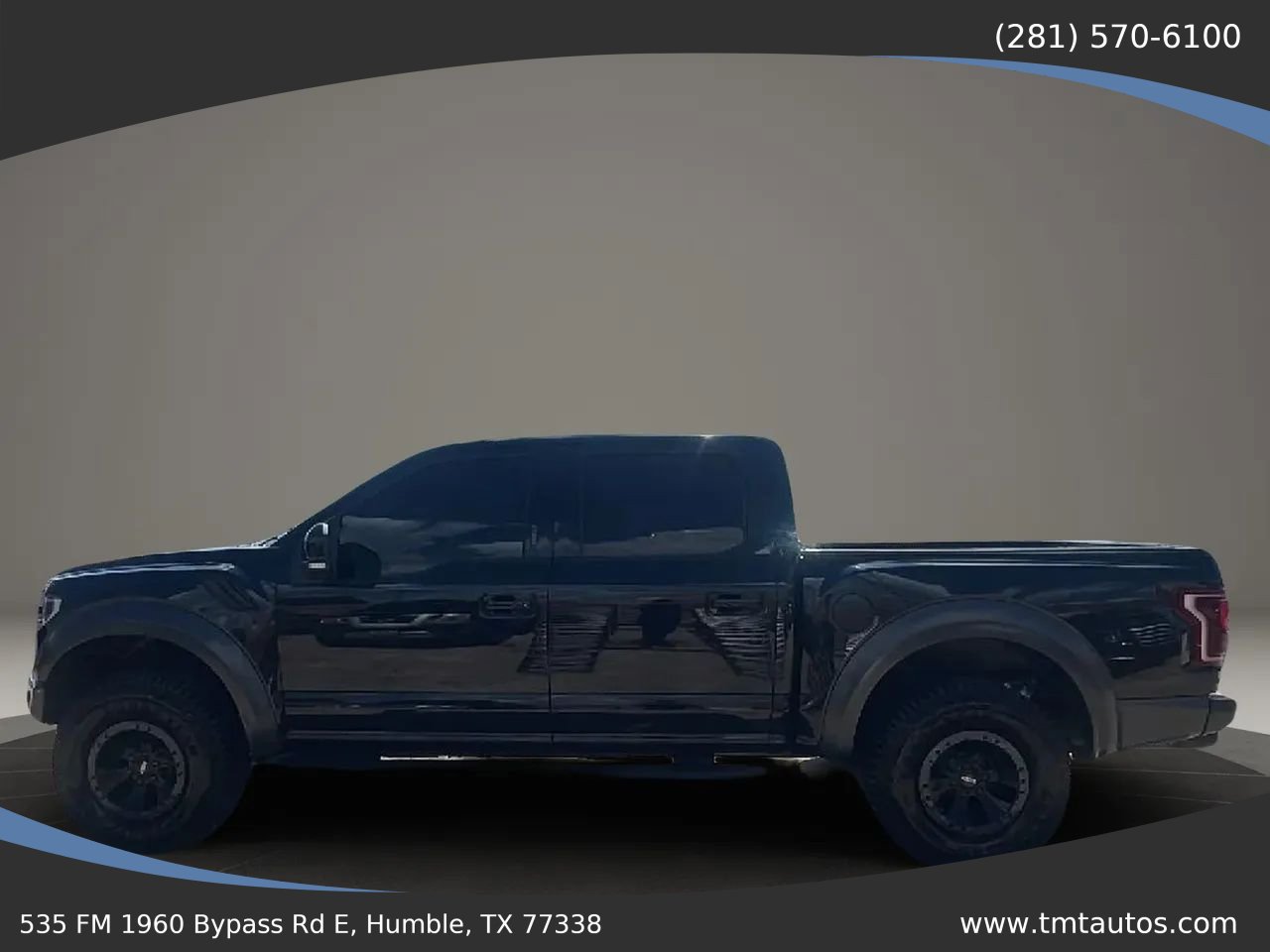 Used 2017 Ford F150 Raptor w/ Equipment Group 802A Luxury AWD/4WD image 3