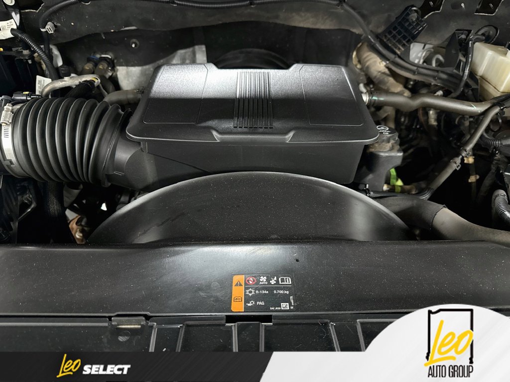 Used 2024 Chevrolet Silverado 2500 Custom w/ Custom Convenience Package AWD/4WD image 31