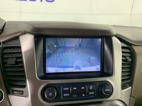 Used 2018 GMC Yukon SLT image 27