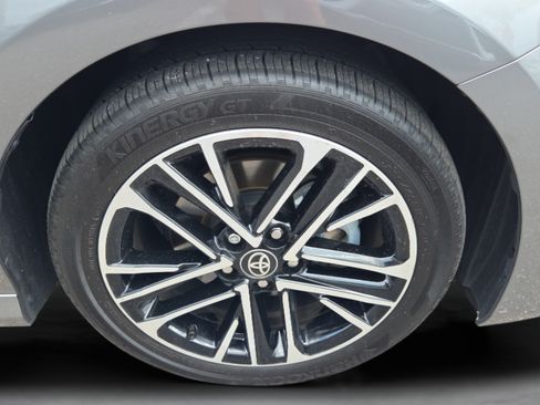 Certified 2025 Toyota Camry XLE w/ Premium Plus Package FWD image 33