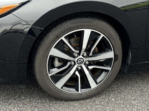 Used 2023 Nissan Maxima SV w/ Floor Mat Group image 7