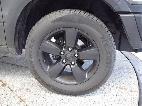 Certified 2019 RAM 1500 Warlock AWD/4WD image 13