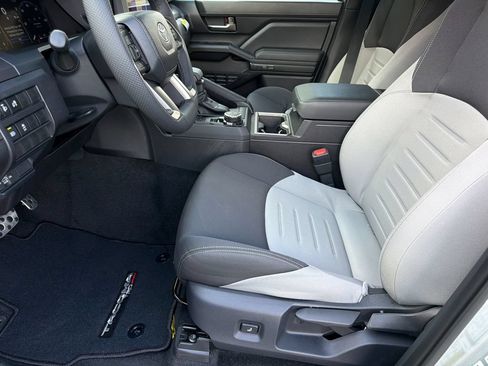 New 2026 Toyota Tacoma 4x4 Double Cab image 17