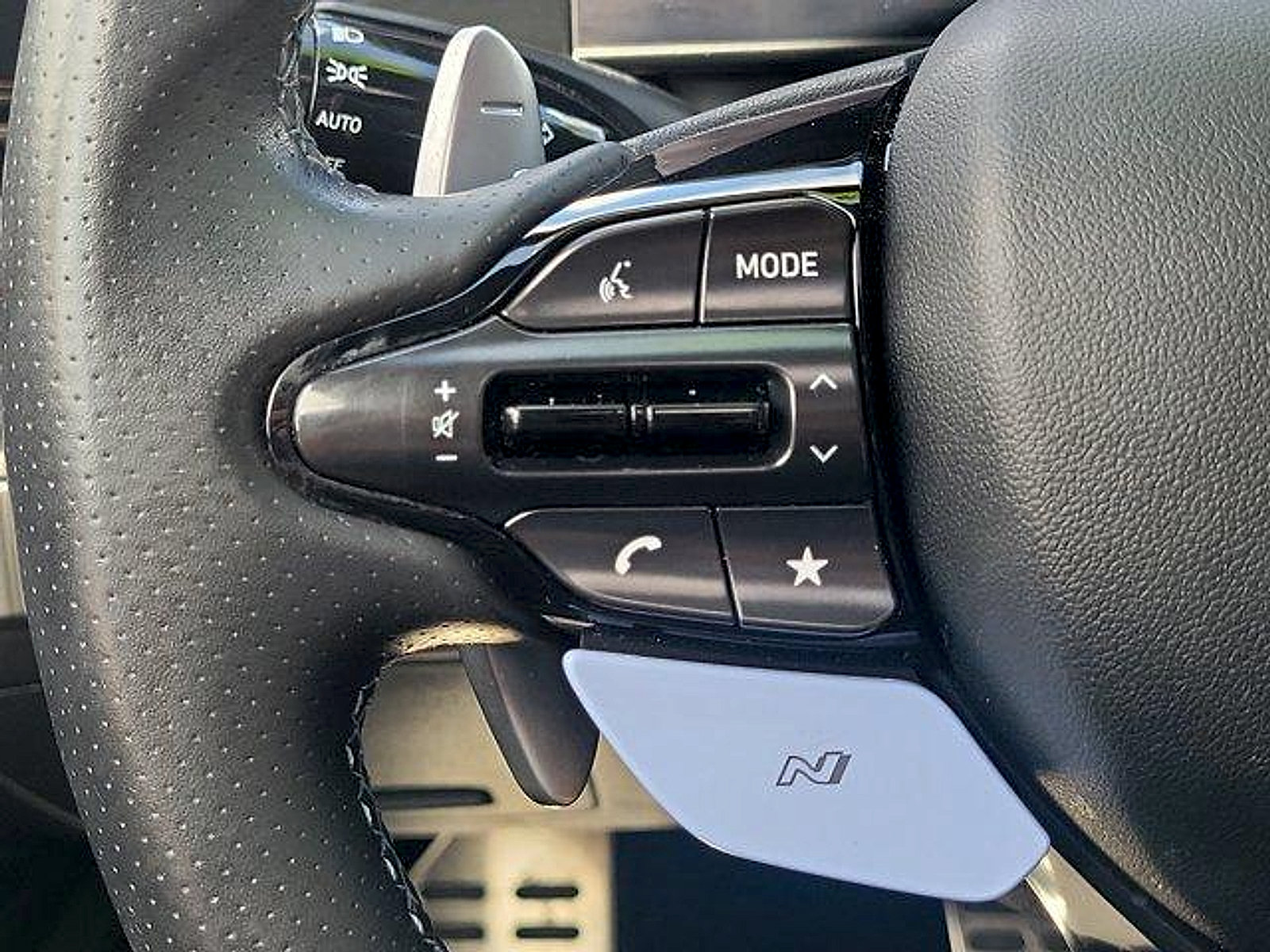 Used 2023 Hyundai Elantra N FWD image 24