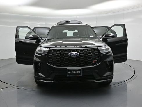 New 2026 Ford Explorer ST AWD/4WD image 31