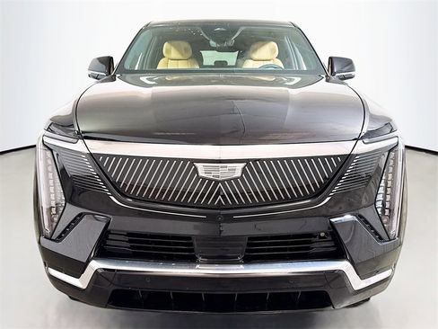 New 2025 Cadillac Escalade IQ Luxury 2 image 2