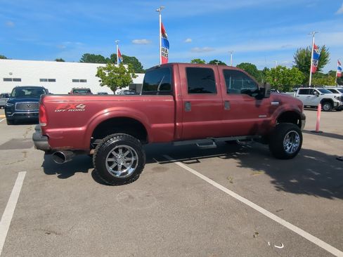 Used 2005 Ford F250 XLT AWD/4WD image 9