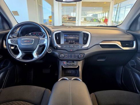 Used 2021 GMC Terrain SLE FWD image 16