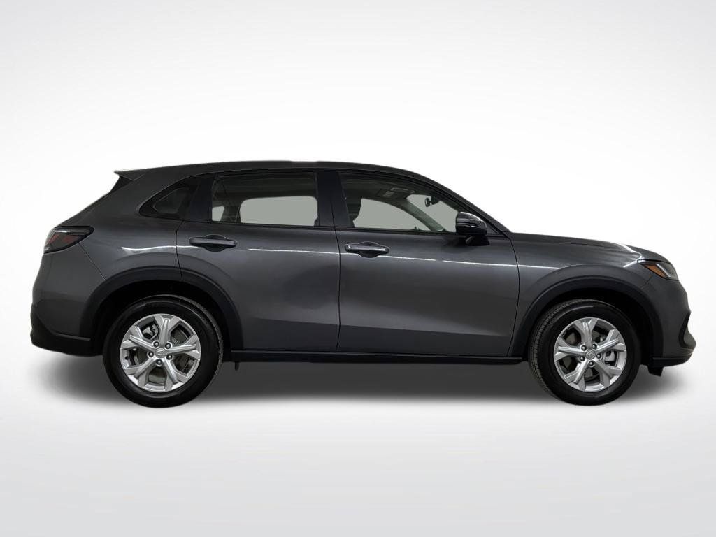 Certified 2024 Honda HR-V LX image 31