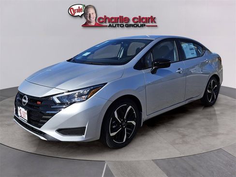 New 2025 Nissan Versa SR w/ Trunk Package image 1