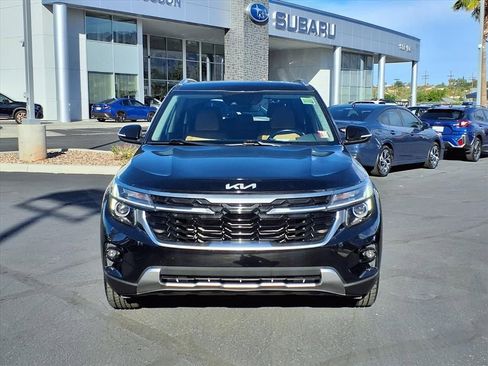 Used 2024 Kia Seltos EX image 7