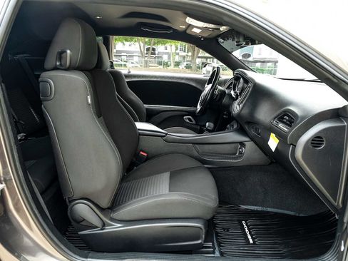 Used 2023 Dodge Challenger R/T RWD image 31