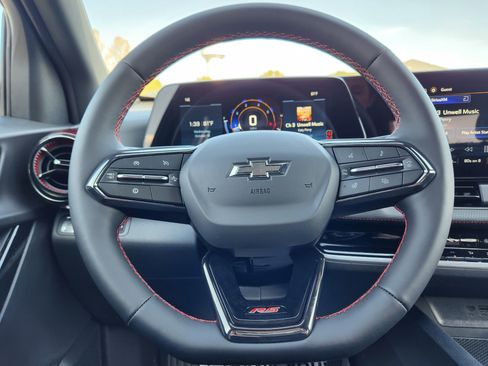 New 2026 Chevrolet Equinox RS w/ Convenience Package III image 14