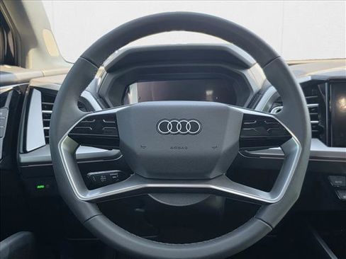 New 2026 Audi Q4 e-tron Premium image 20