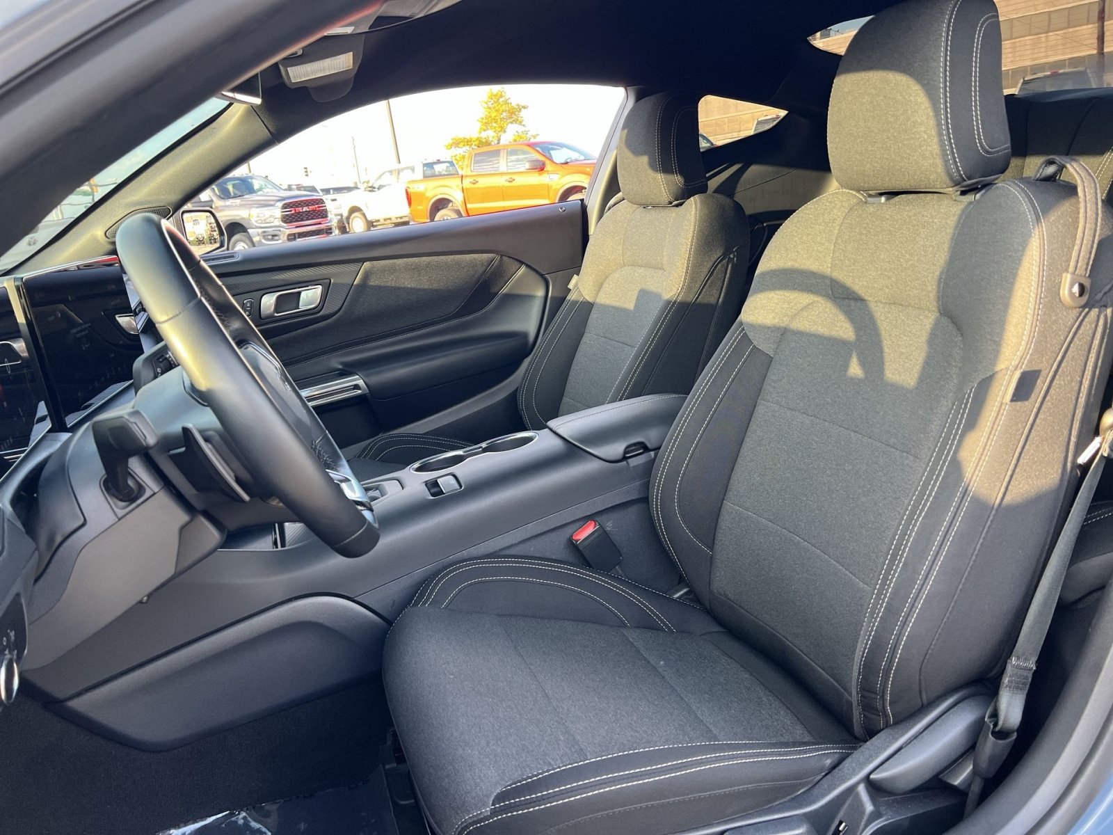Used 2025 Ford Mustang GT RWD image 13