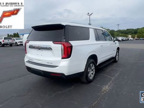 Used 2022 GMC Yukon XL SLE RWD image 8