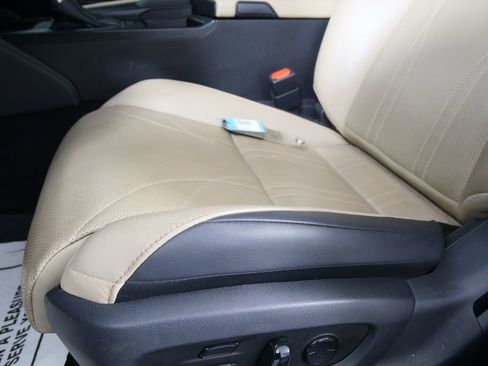 Used 2021 Lexus ES 350 Luxury image 10