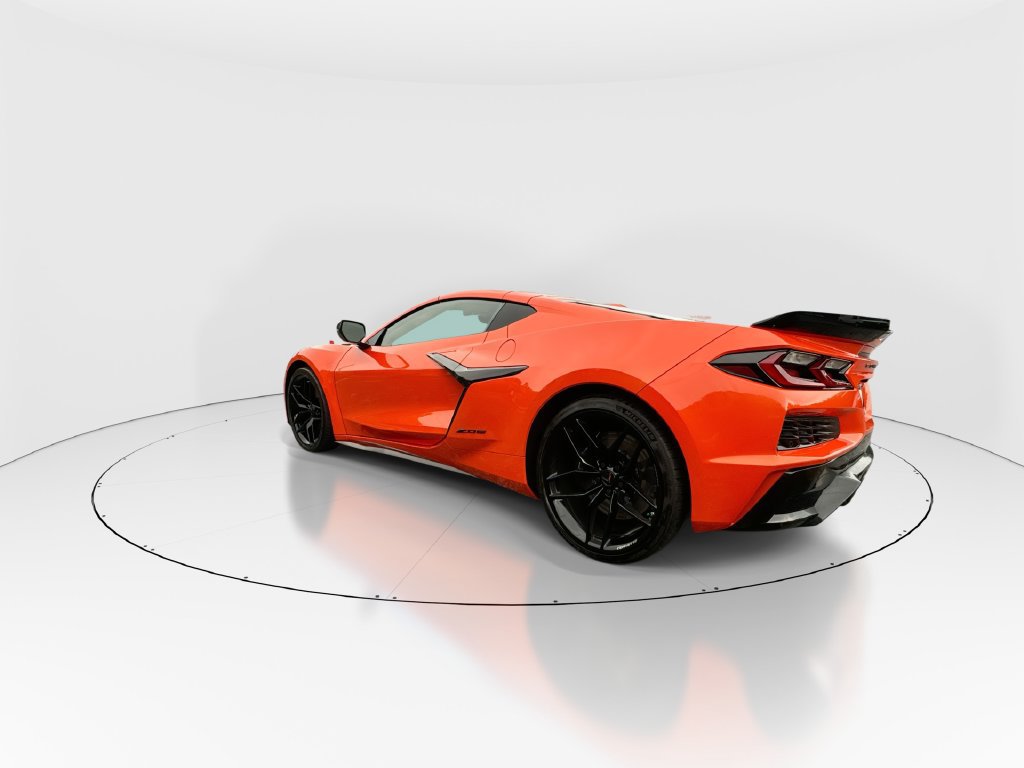 Used 2026 Chevrolet Corvette Z06 RWD image 6